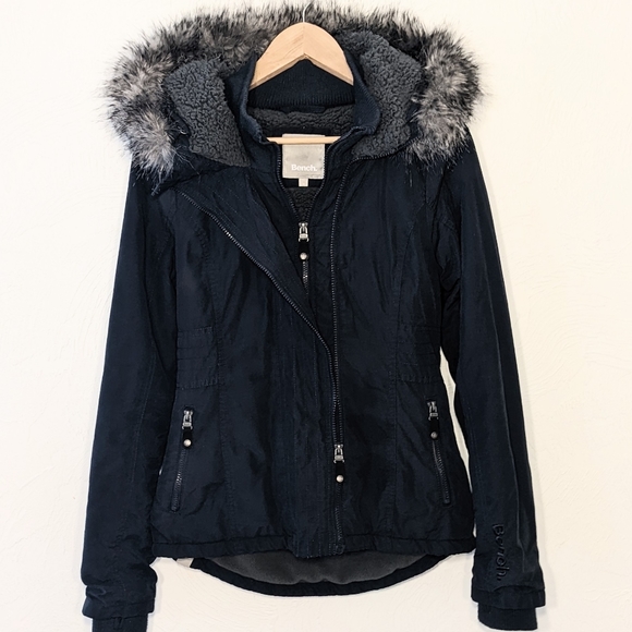 Bench Jackets & Blazers - FLASH SALE!!! BENCH fleece lined winter coat with hood
